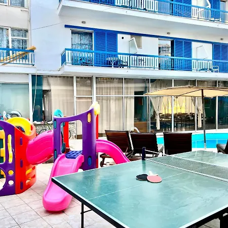 Argo Hotel Aegina